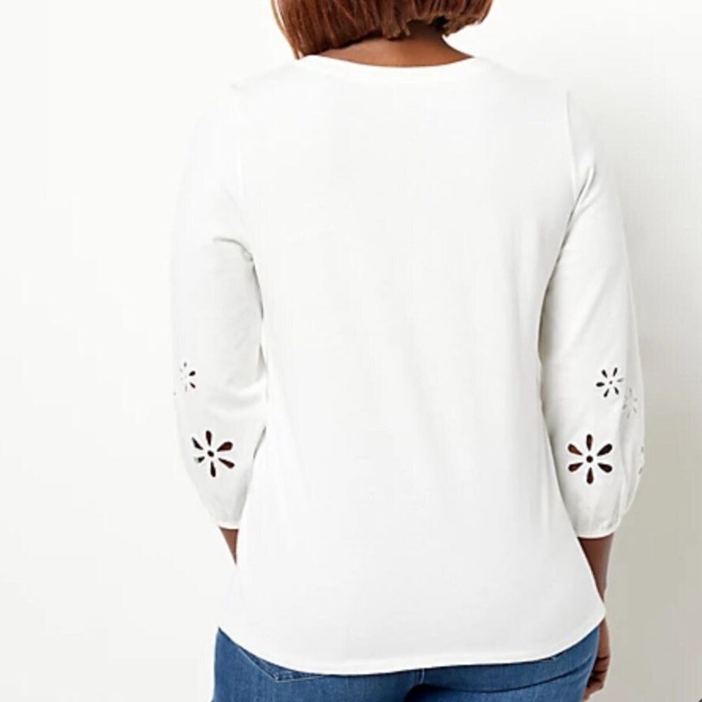 Laurie Felt Ivory Long Sleeve Top with Floral Cutout Sleeves - Picture 2 of 8